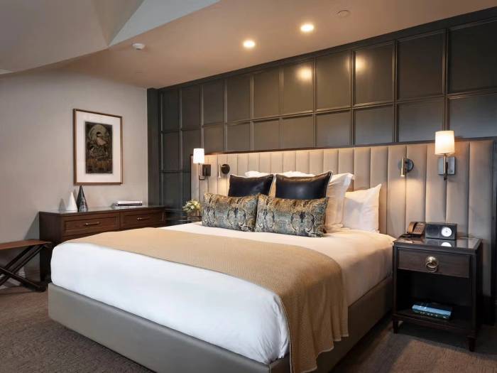 Hotel room at The Highlands