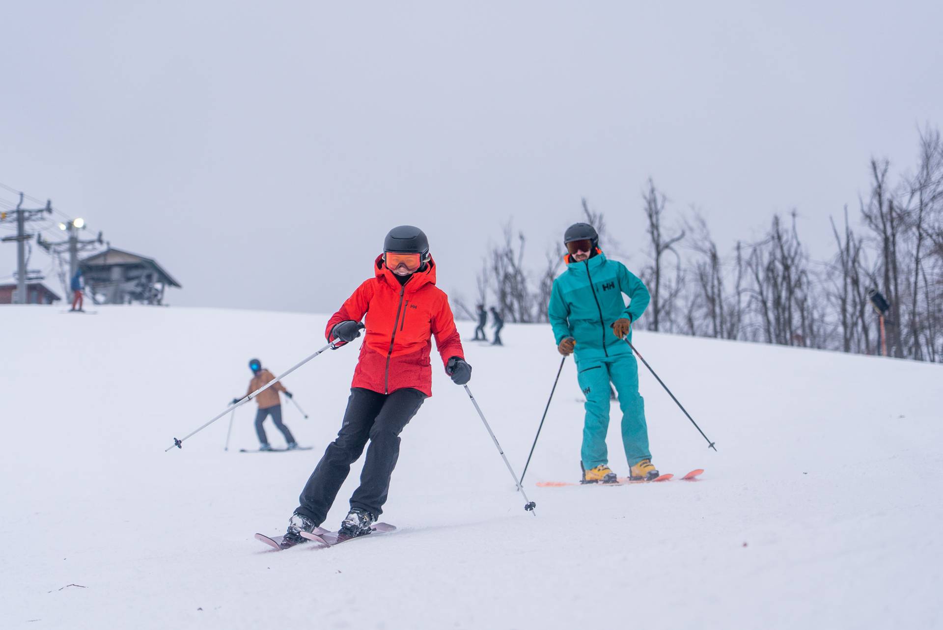 Skiers on Victor