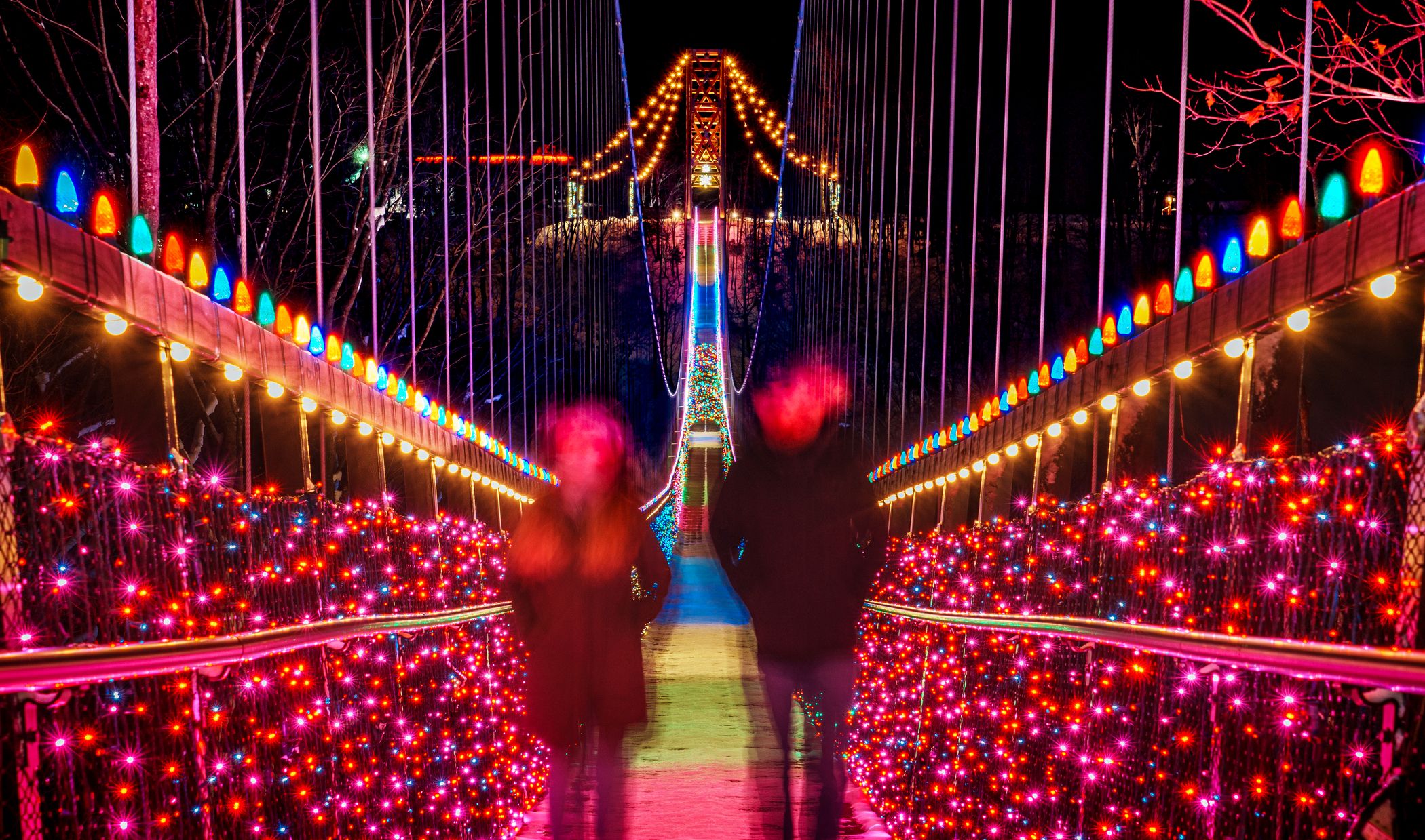 Lights in the sky at skybridge michigan