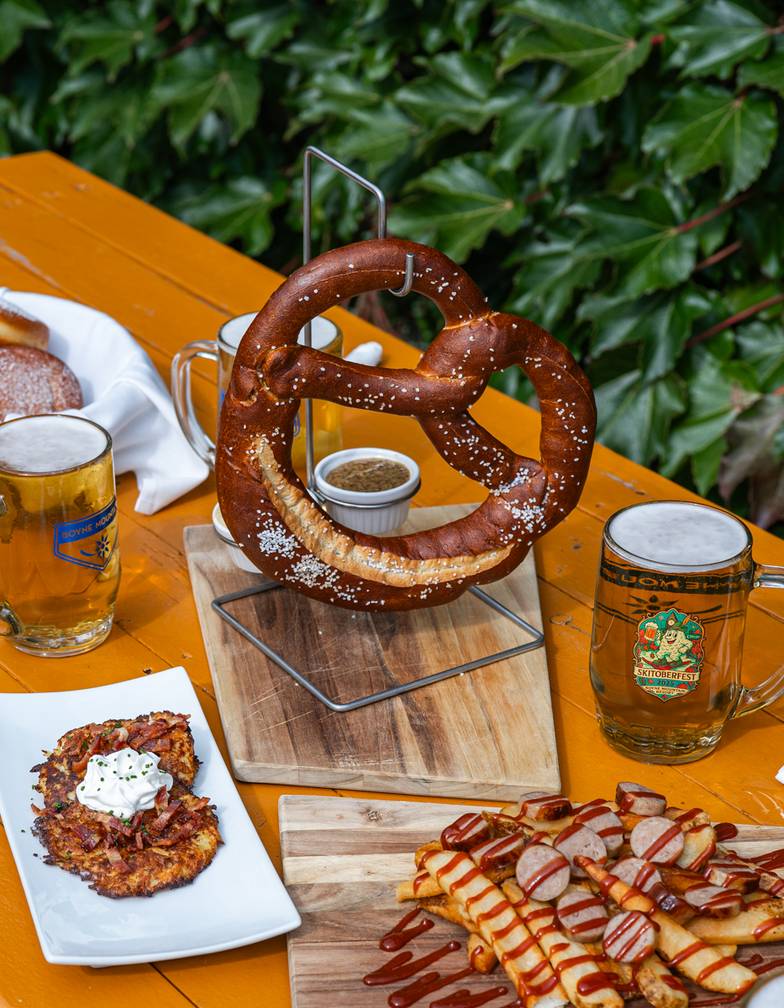 food spread at skitoberfest