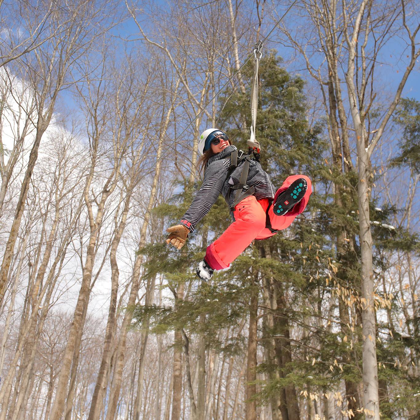 Zipline tour going under lift