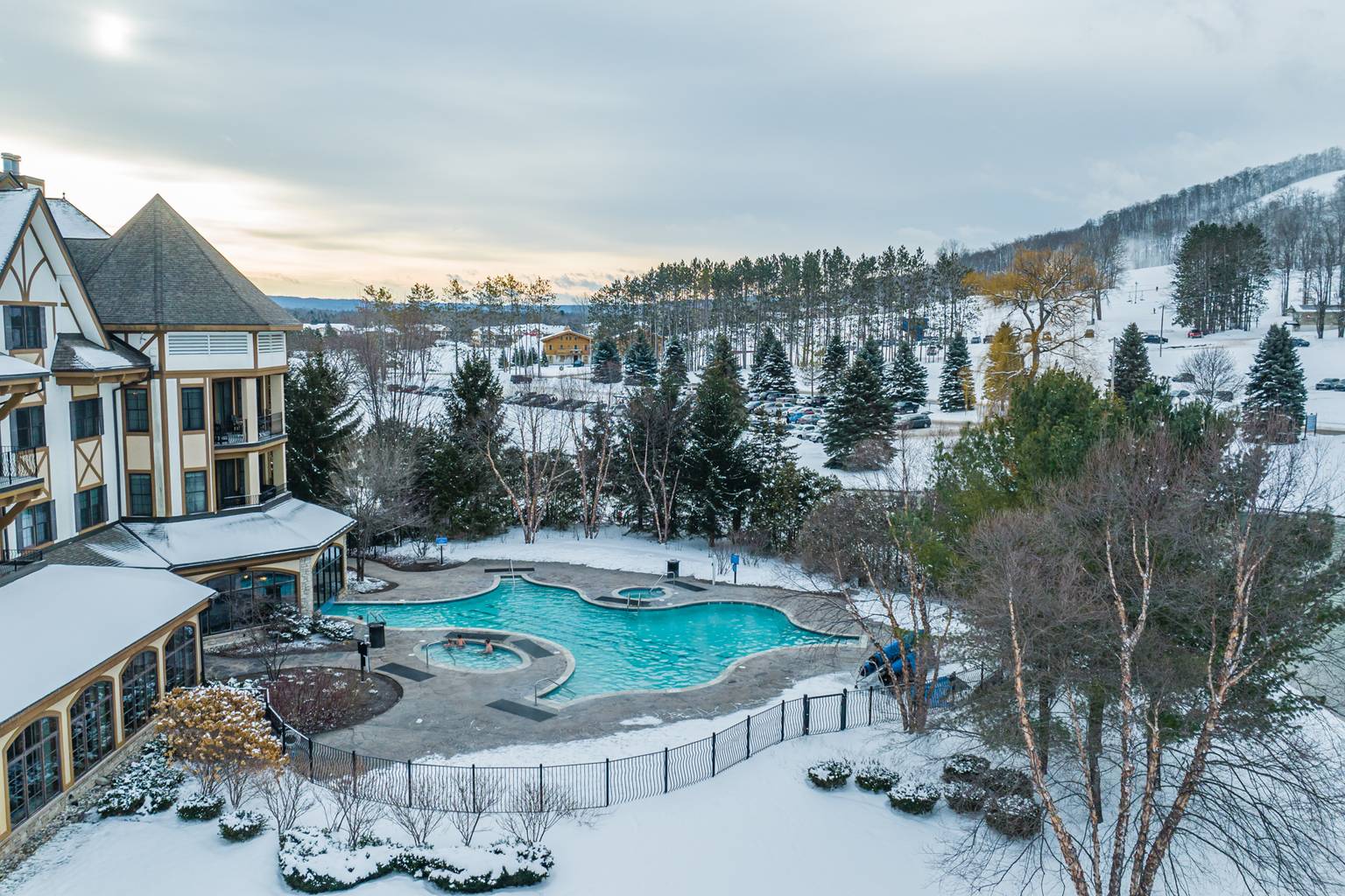 outdoor pool at mountain grand lodge in the winter
