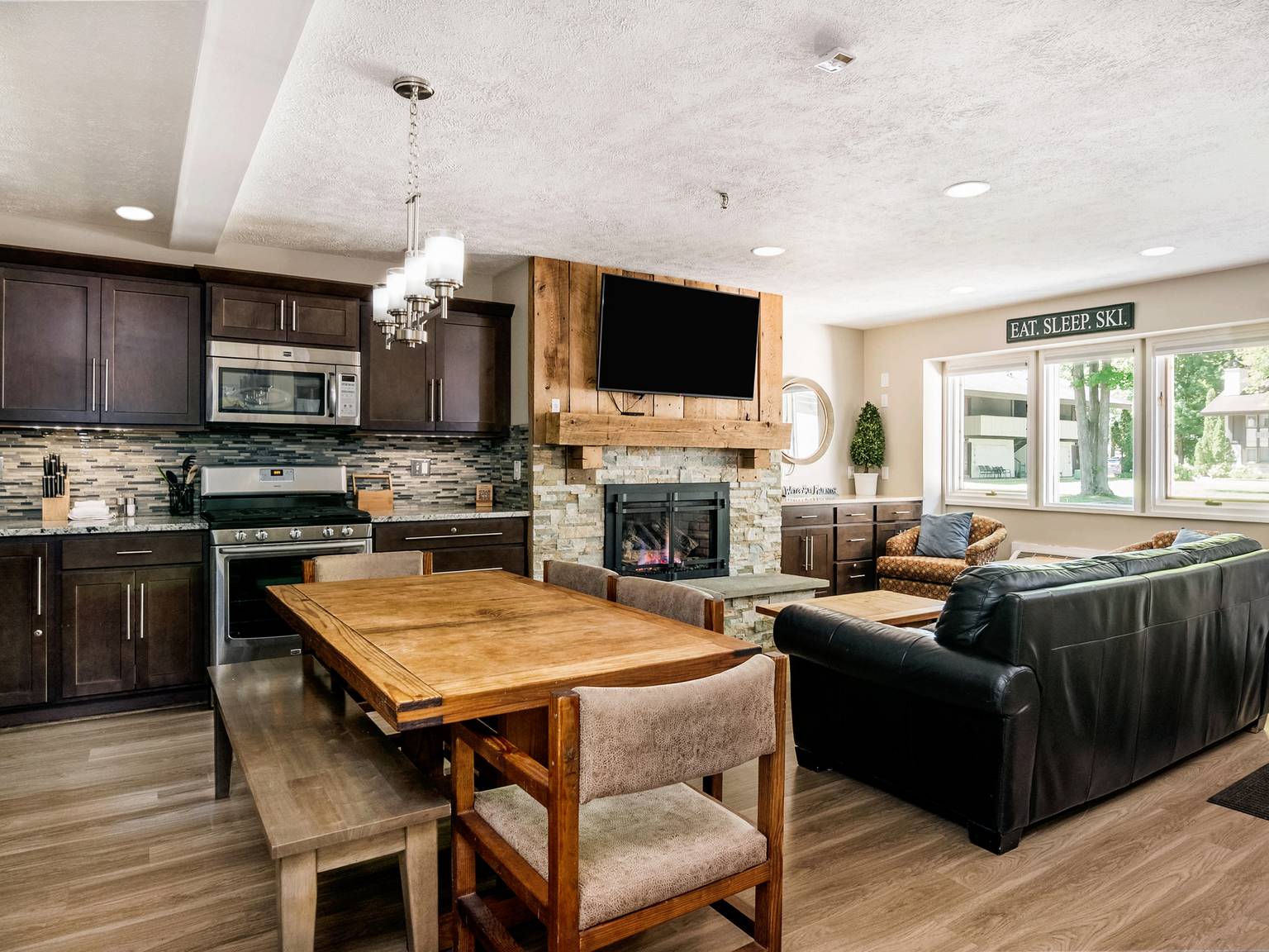 mountain villa living room
