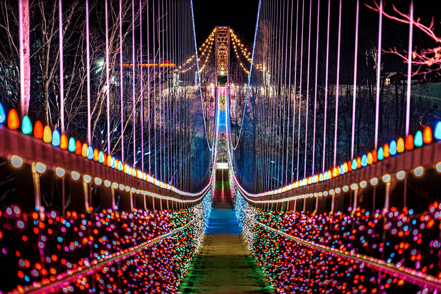 Lights in the sky at skybridge michigan
