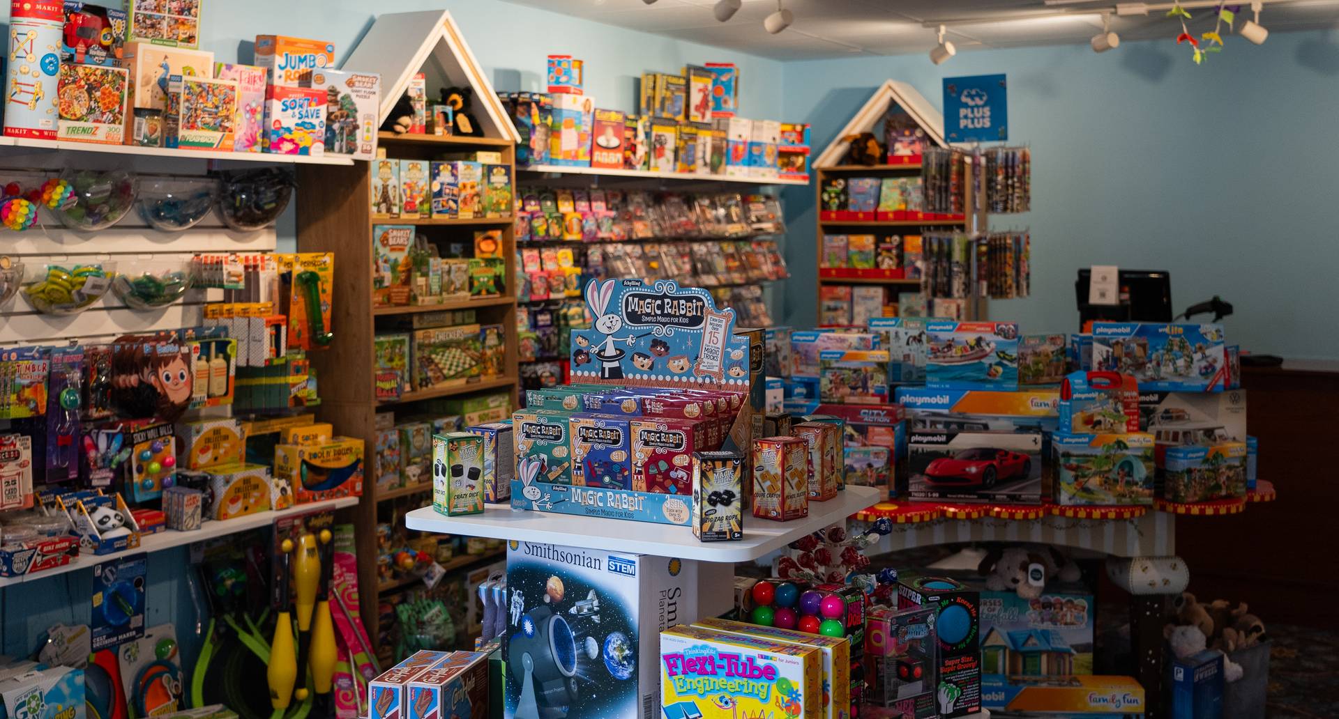 inside picture of toys and candy in Spielladen