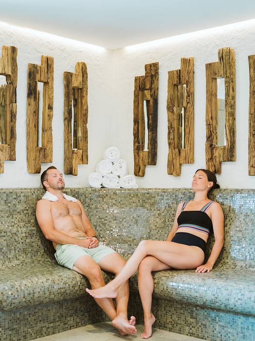 sauna bench