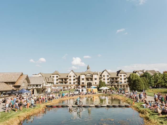 pond pedal event at skitoberfest