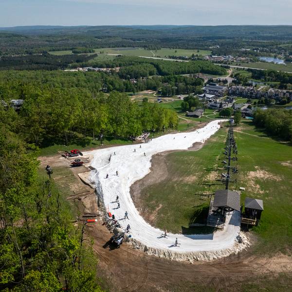 The Victor ski slope at Boyne Mountain covered in snow.