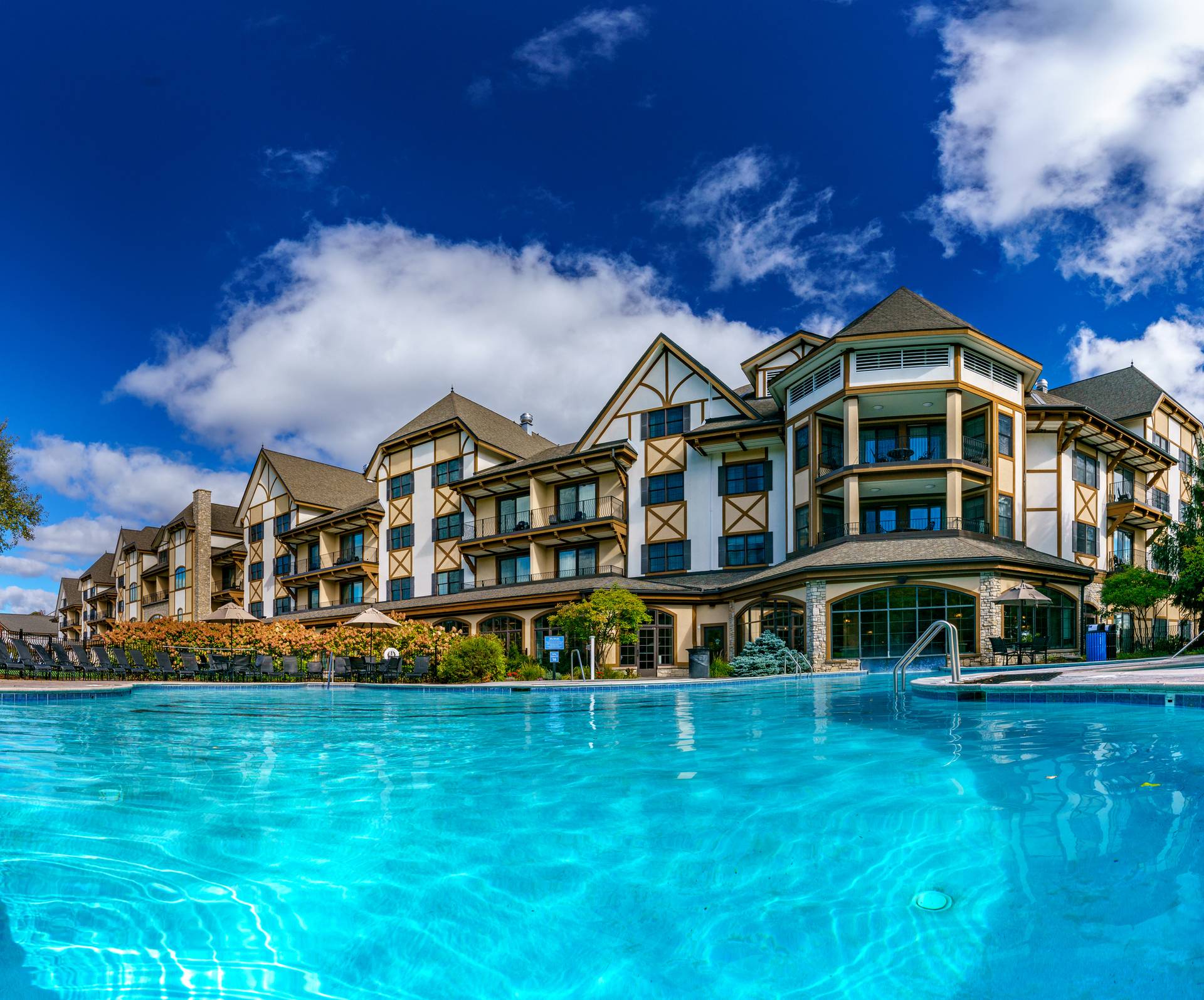 Exterior pool at the Mountain Grand Lodge and Spa