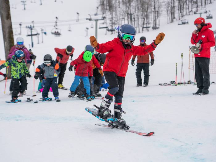 kids fest silly ski one ski race