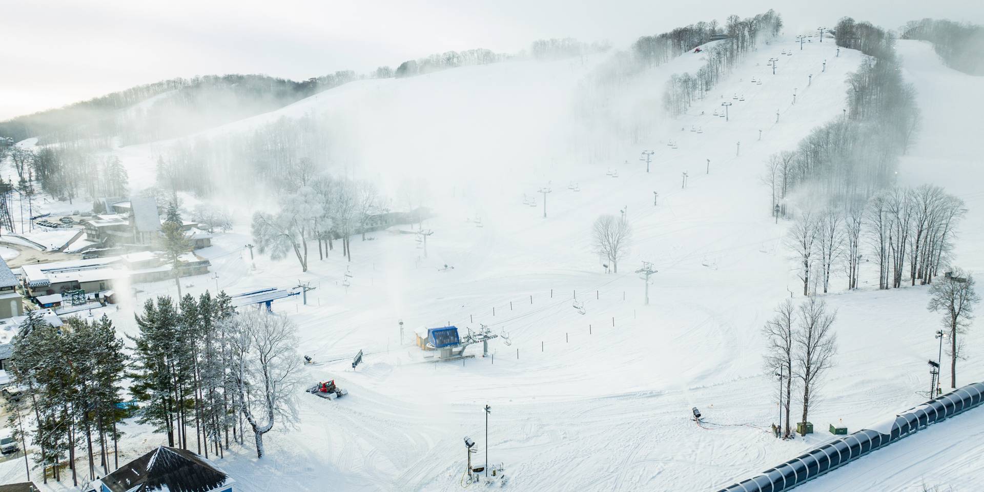 snowmaking at boyne mountain