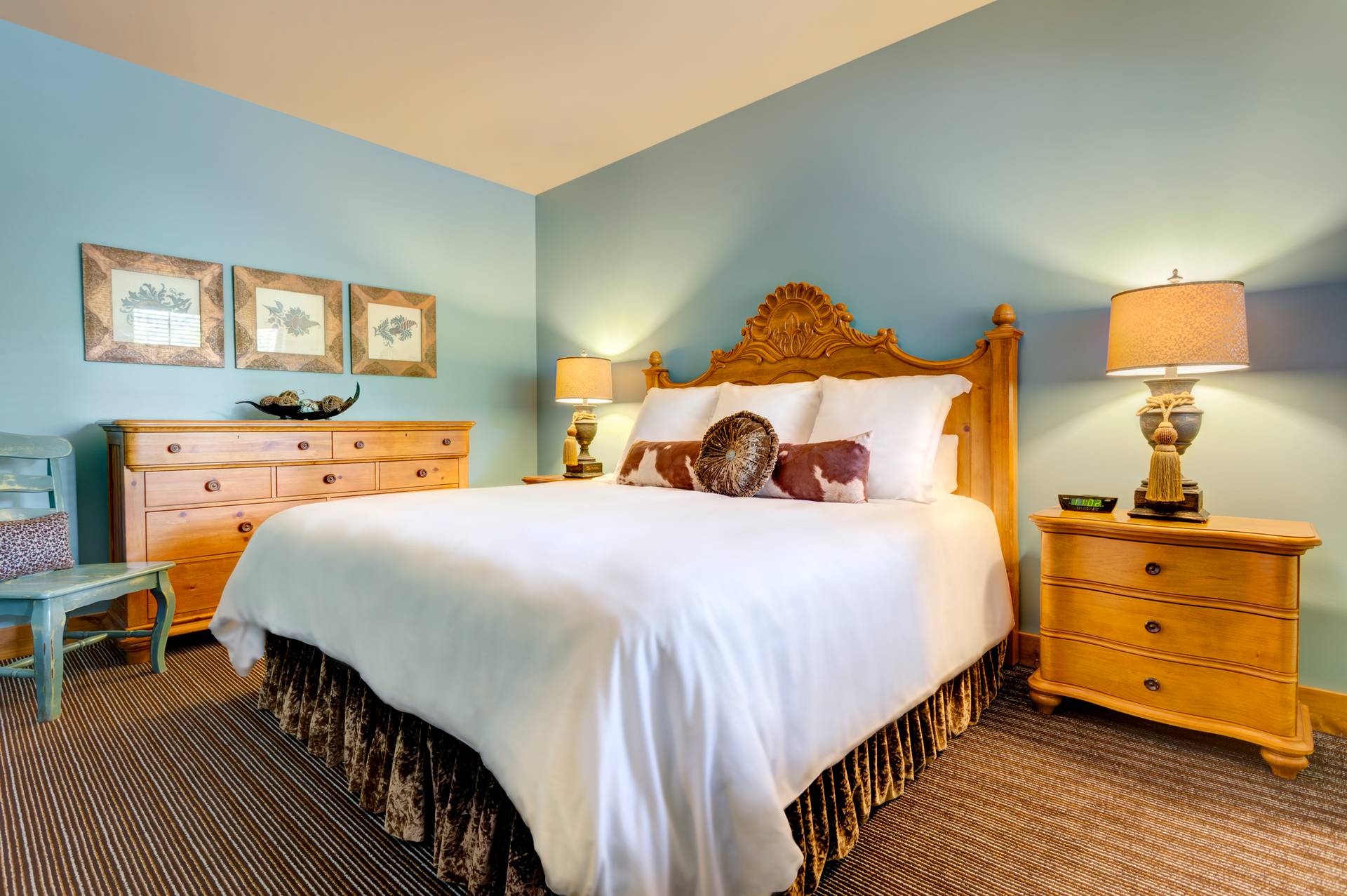 master bedroom in 2 bedroom creekside condo