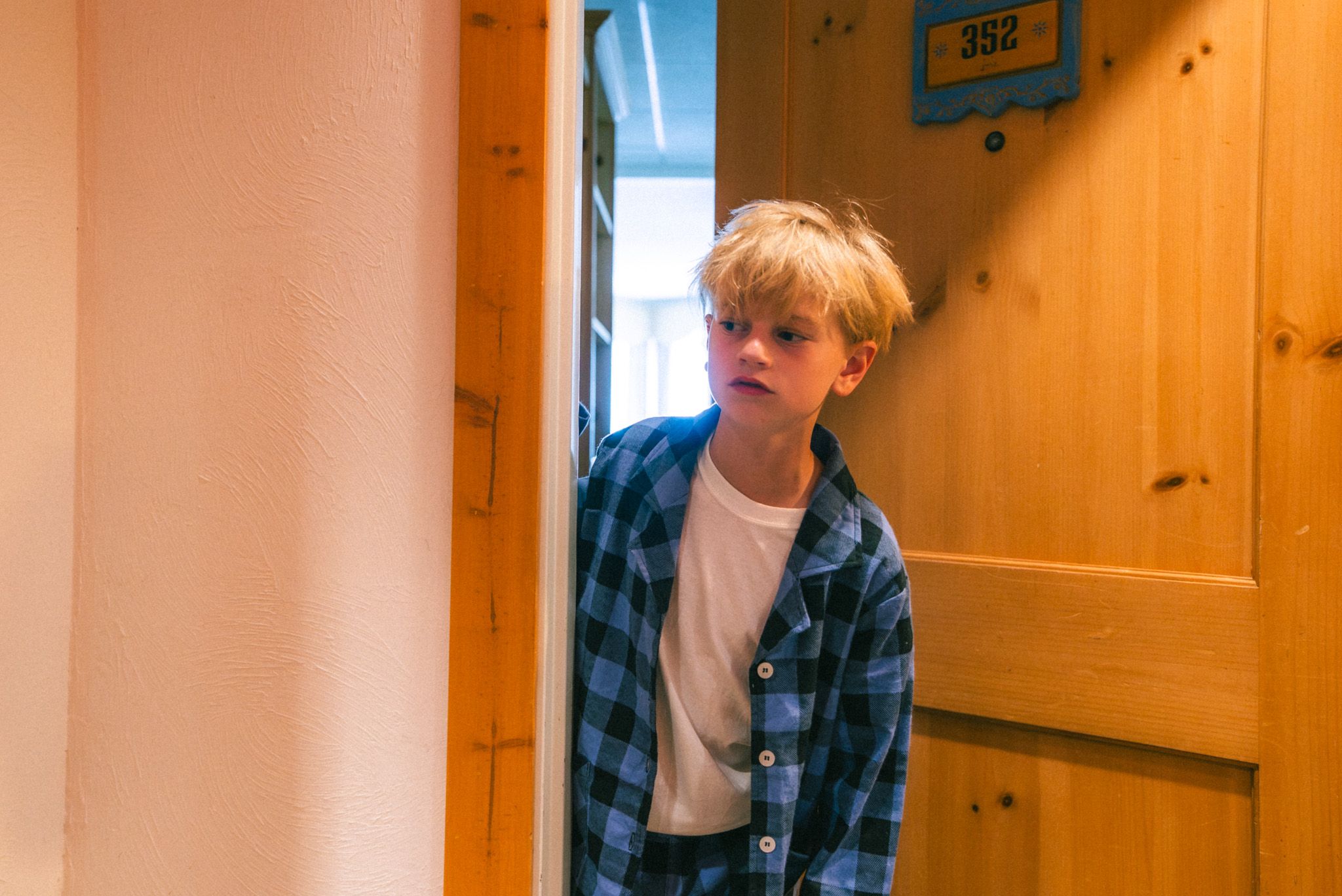 mountain grand lodge home alone