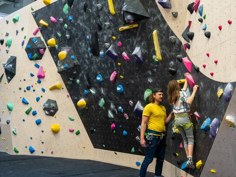 elev8 climbing gym in traverse city