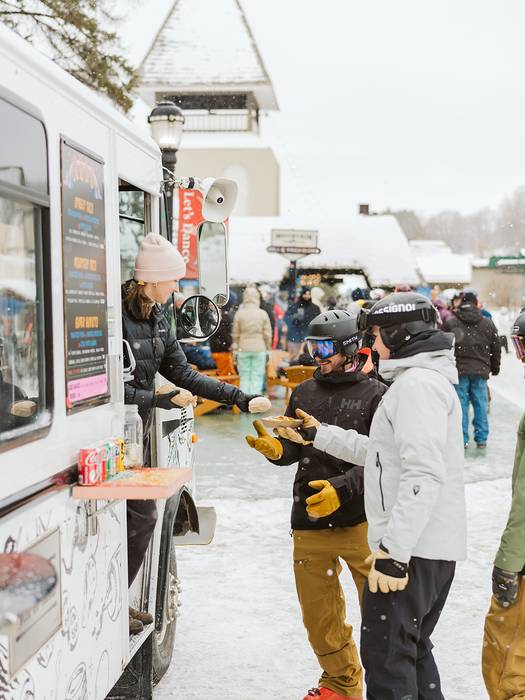 guys getting lunch at happy's