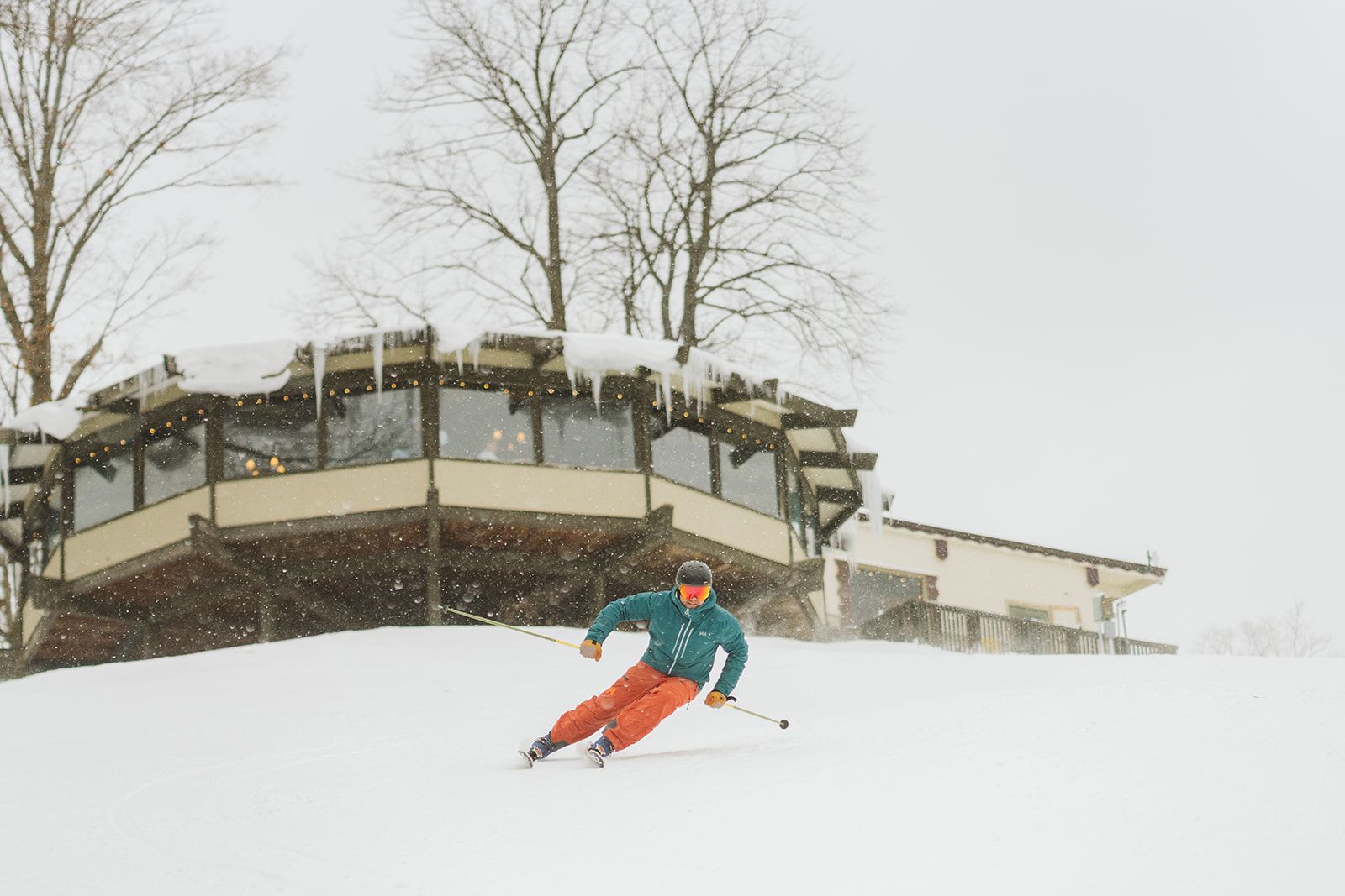 skier on Hemlock at boyne mountain