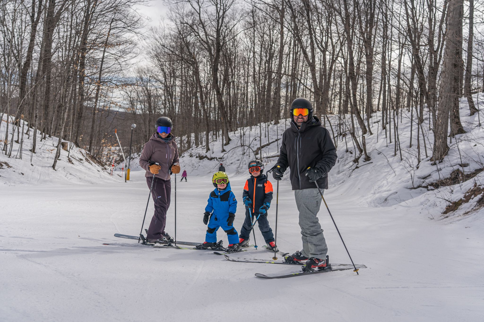 family skiing at the highlands at harbor springs