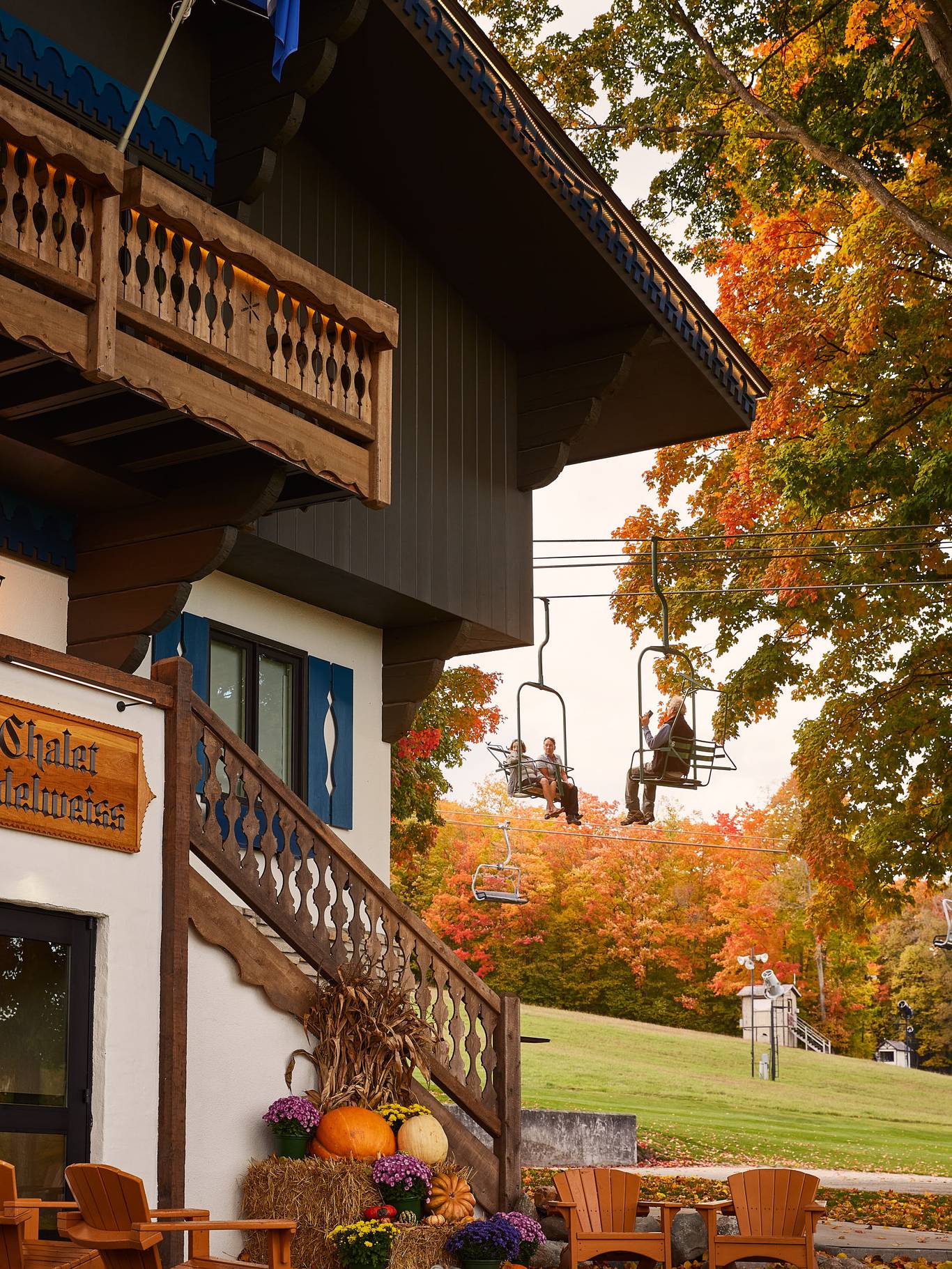 Chalet Edelweiss entrance with fall decor