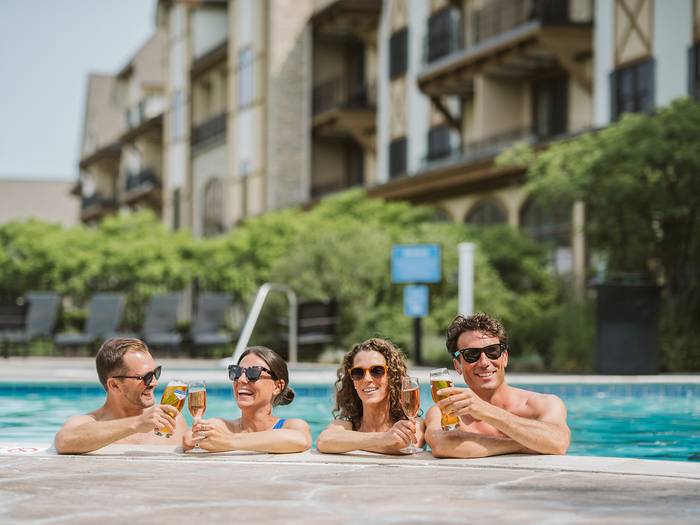 lodging guests in outdoor pool