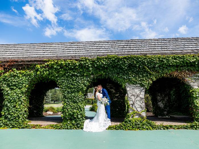Couple outside of Beach House Restaurant