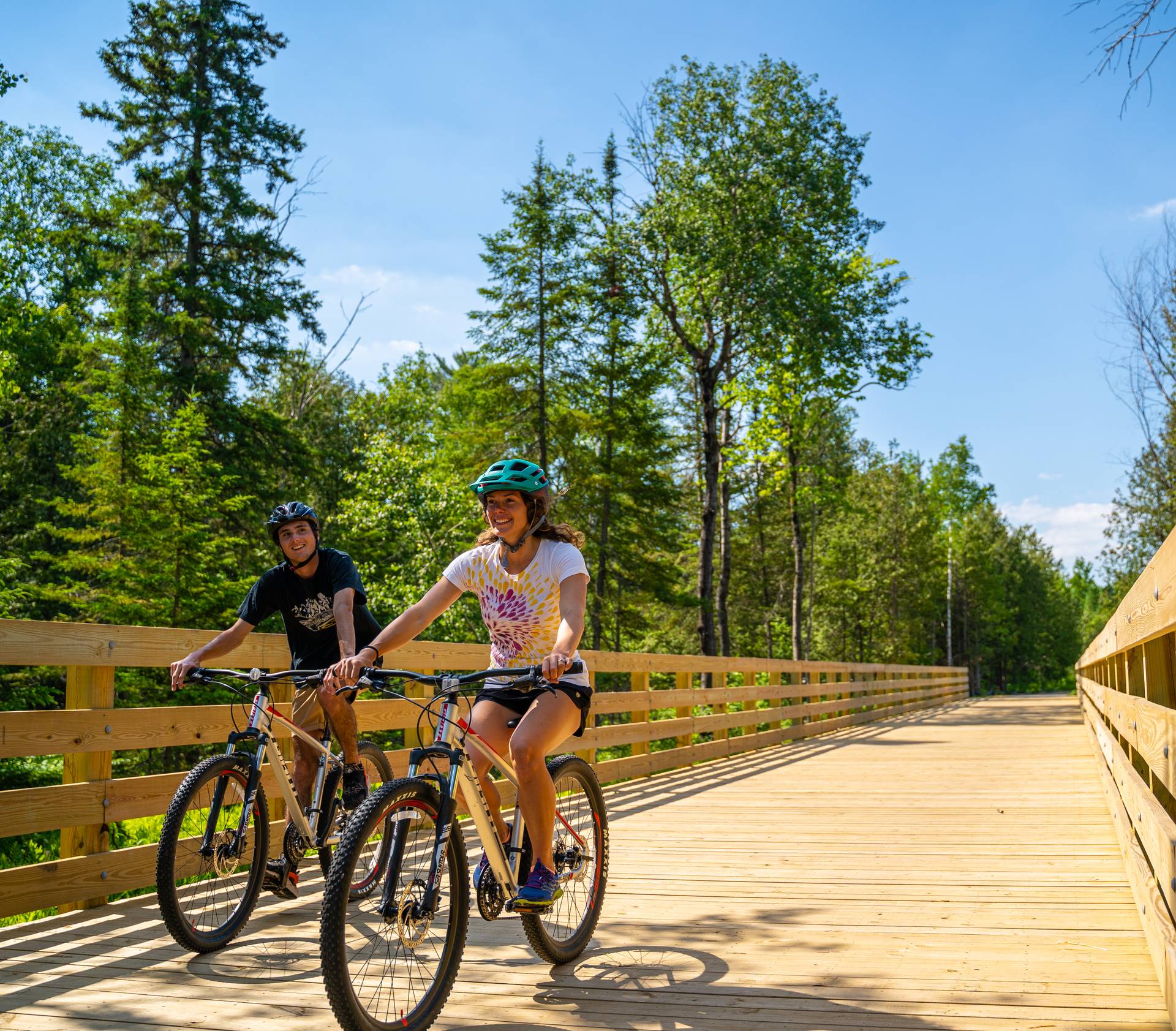 people biking boyne valley trail