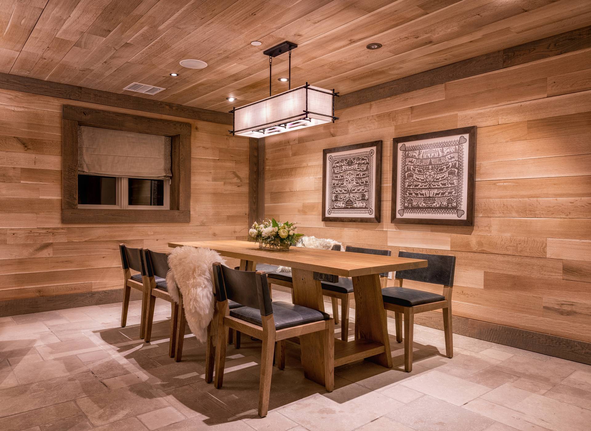 table in chalet edelweiss living room