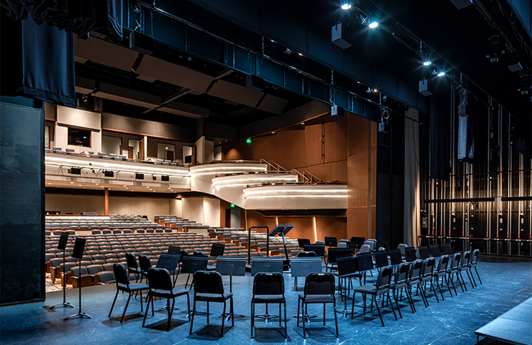 Great Lakes Center for The Arts stage with chairs