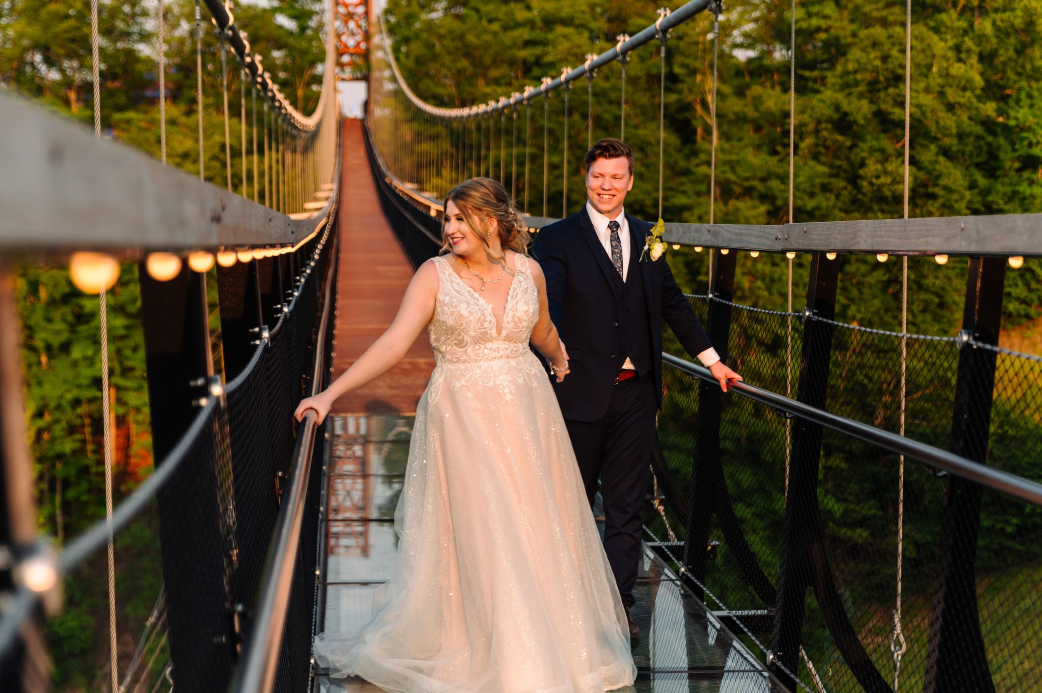 bridge and groom on skybridge michigan