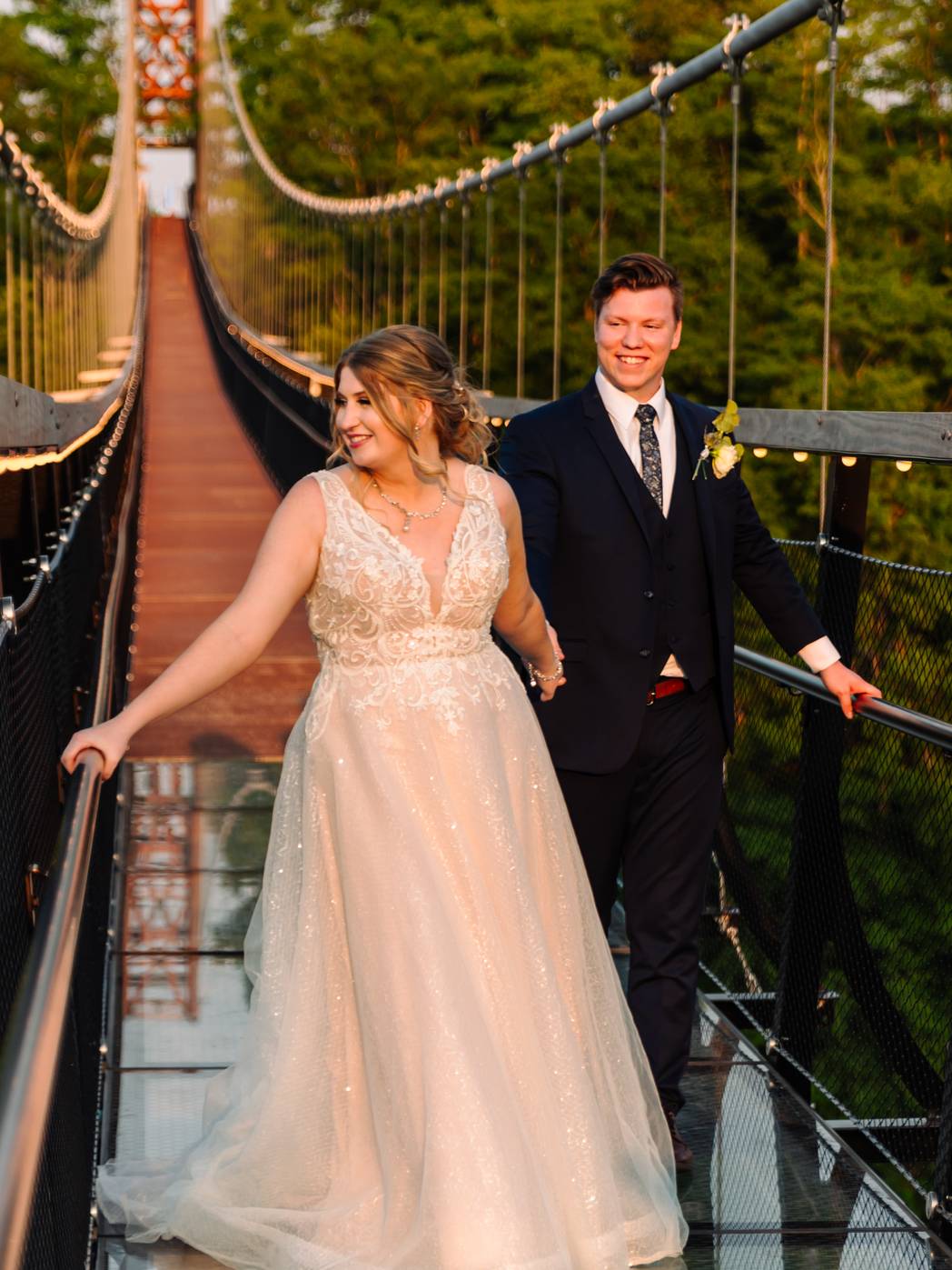 bridge and groom on skybridge michigan