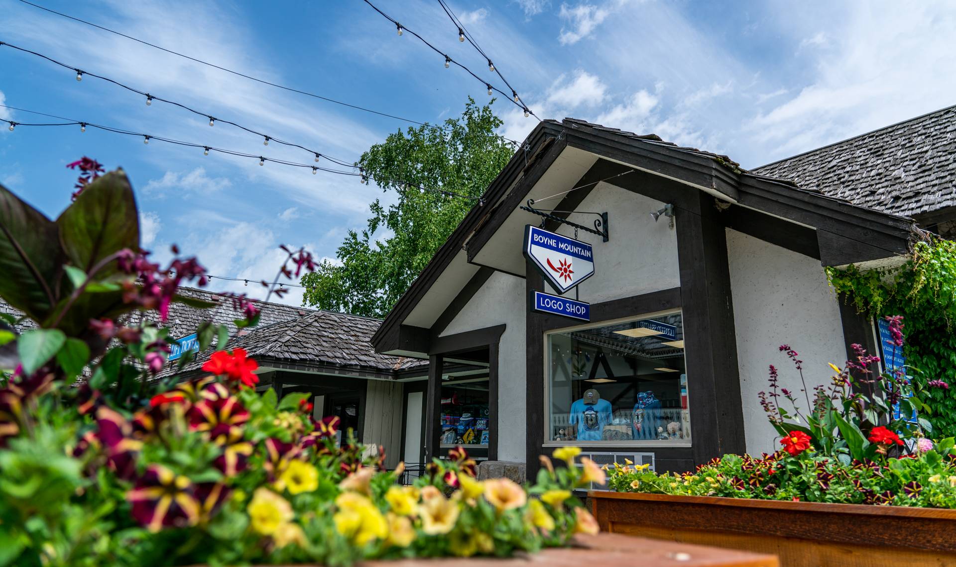 outside picture of the logo shop at Boyne Mountain