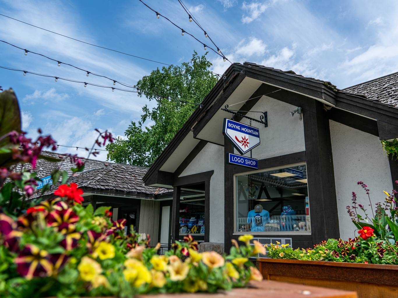 outside picture of the logo shop at Boyne Mountain