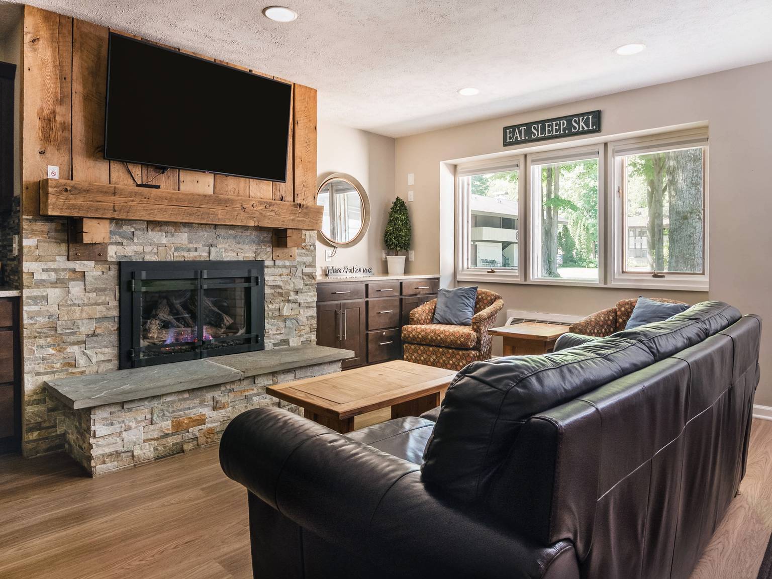 mountain villa living room