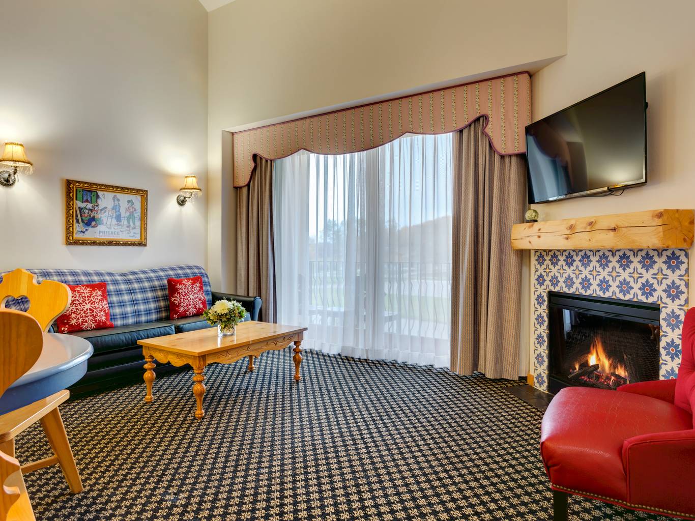 living area in mountain grand lodge