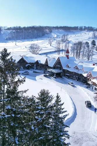 main lodge at the highlands