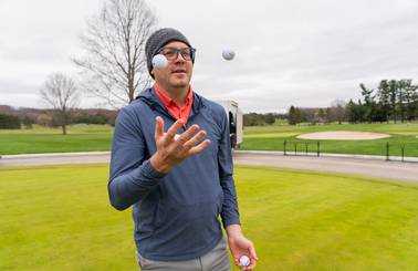 scott juggling golf balls