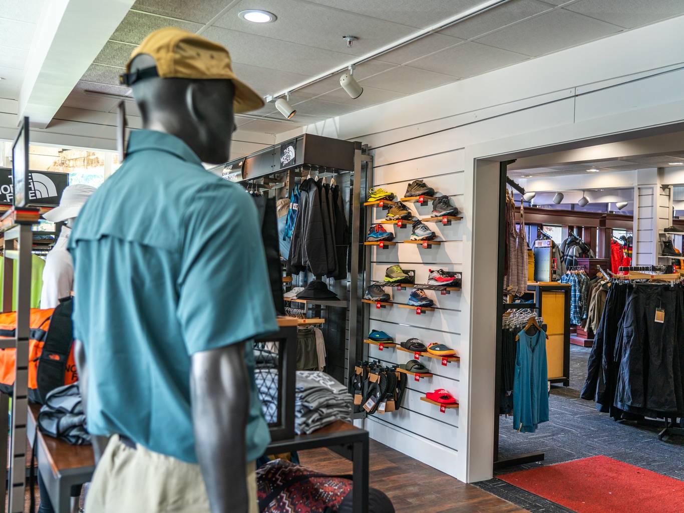 picture inside the Northface store