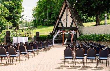 stein eriksens patio wedding setup