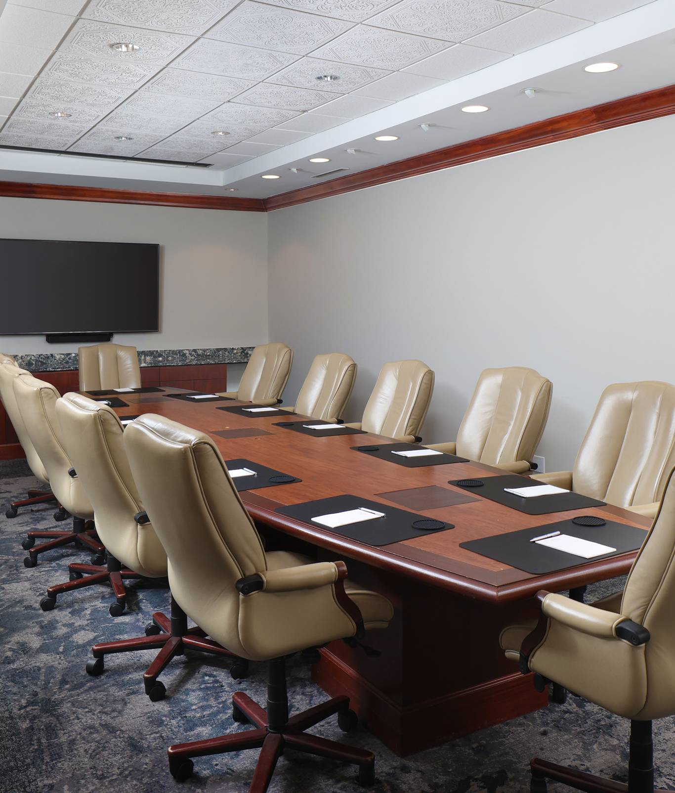 Cushman Boardroom at Inn at Bay Harbor