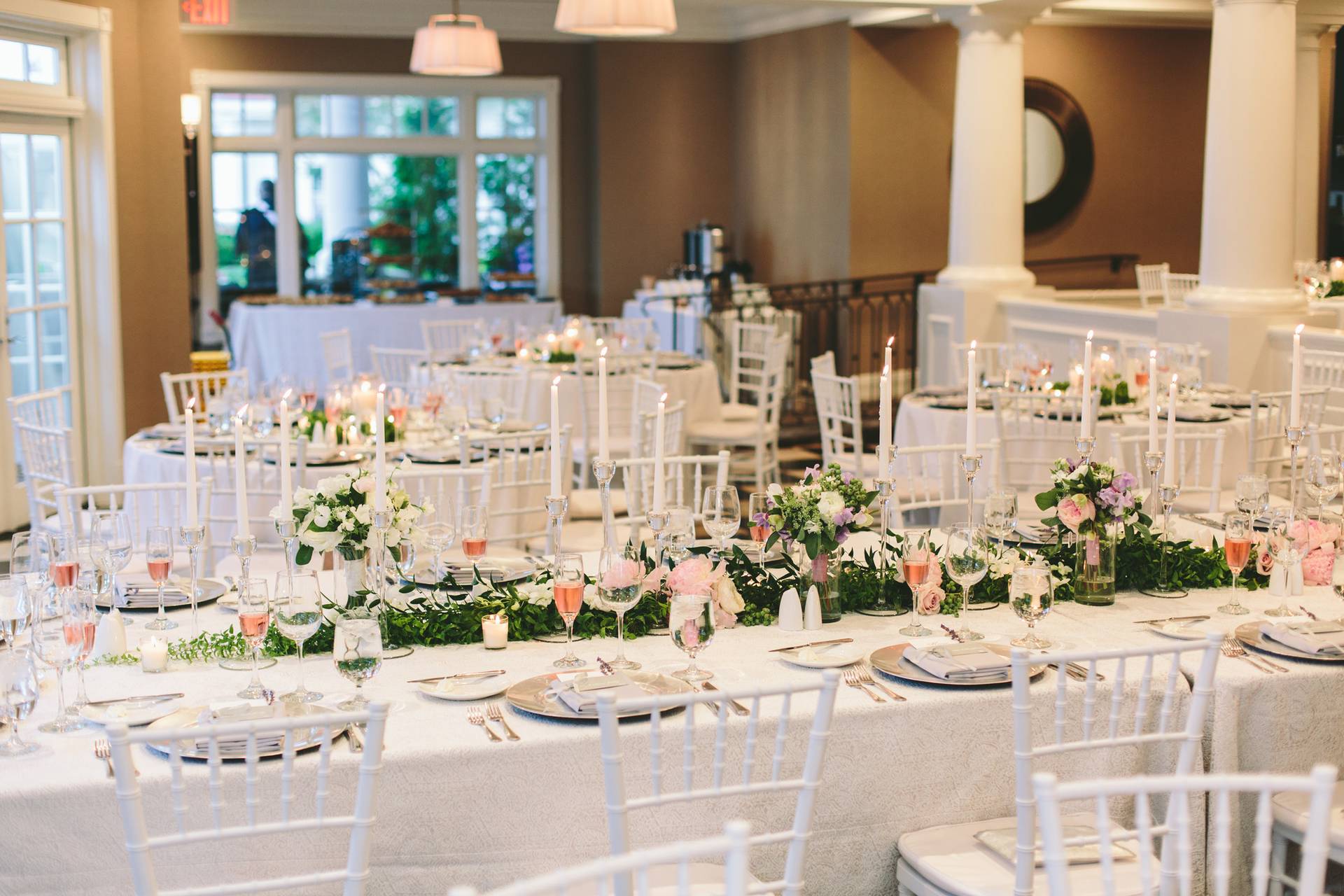 Silver and lavender wedding table