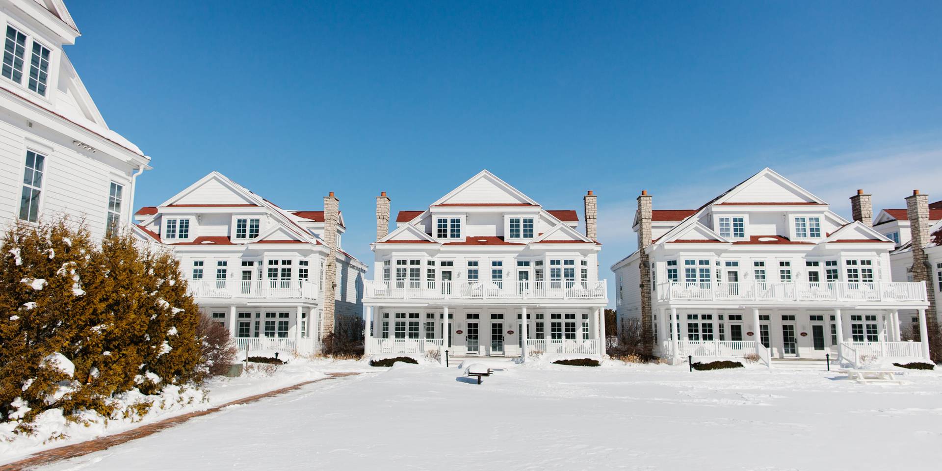 Snowy winter bluebird day, Lakeside Cottages
