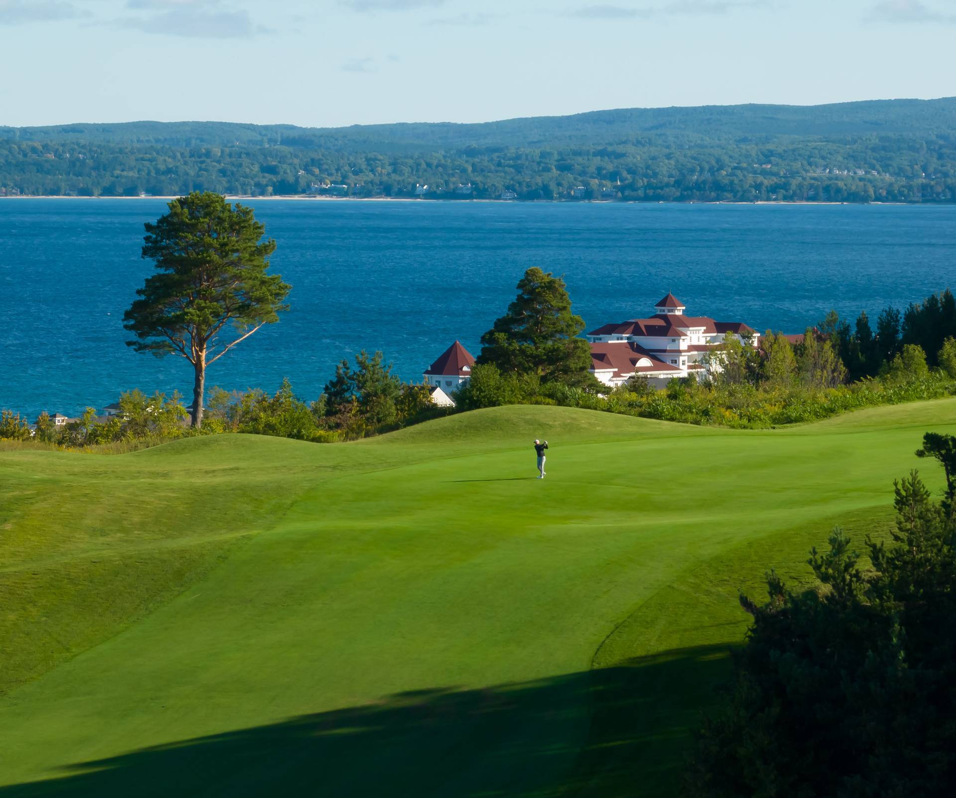 Golfer on Crooked Tree Golf Course, Inn at Bay Harbor on Lake Michigan