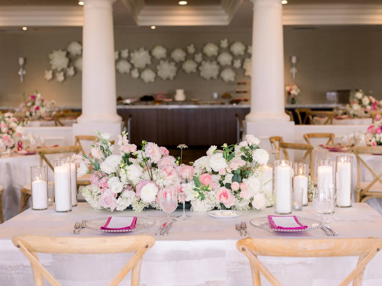 Pink flowers and table decor, wedding in The Sagamore Room