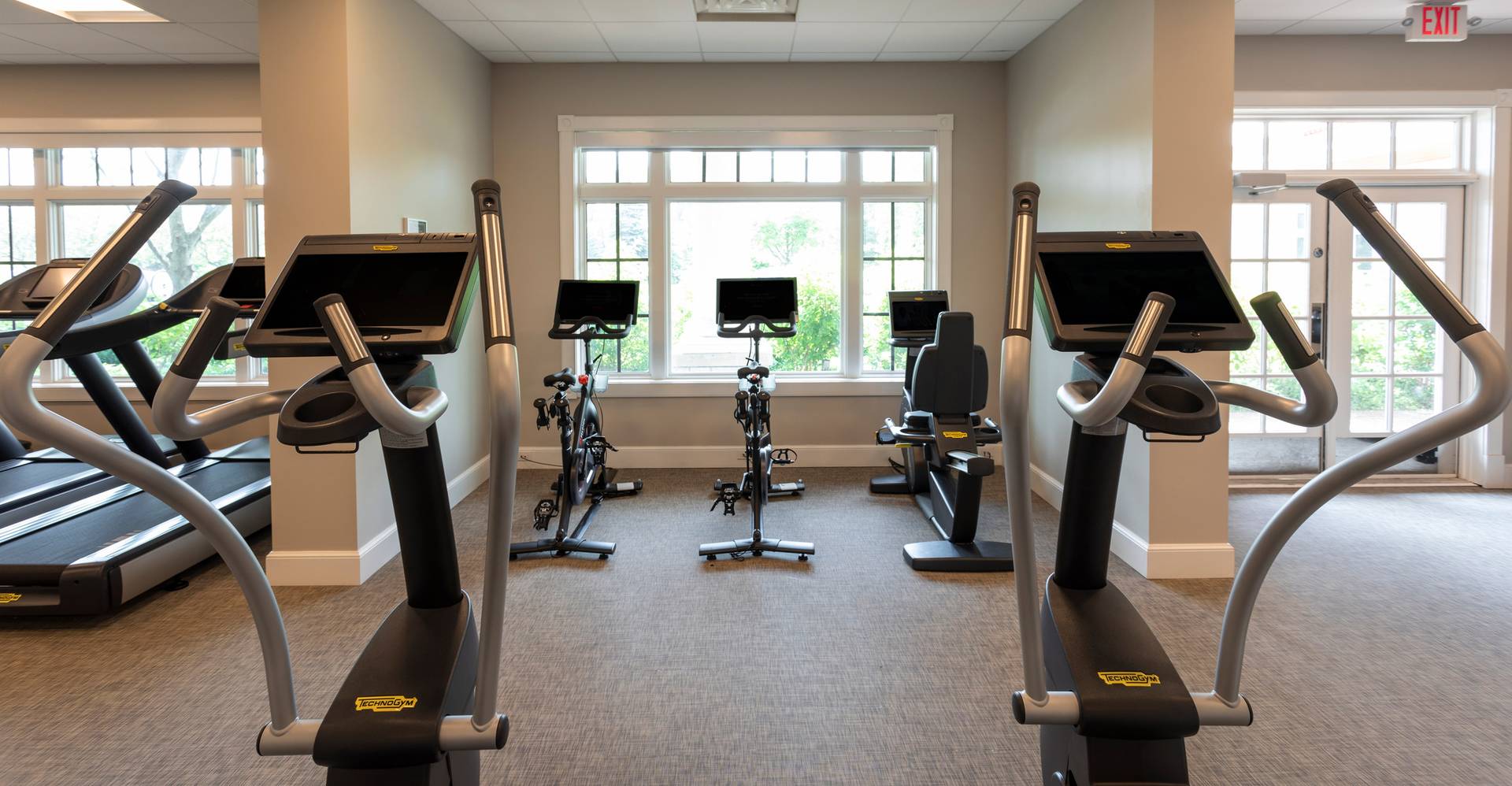 Cardio equipment, Inn at Bay Harbor fitness center