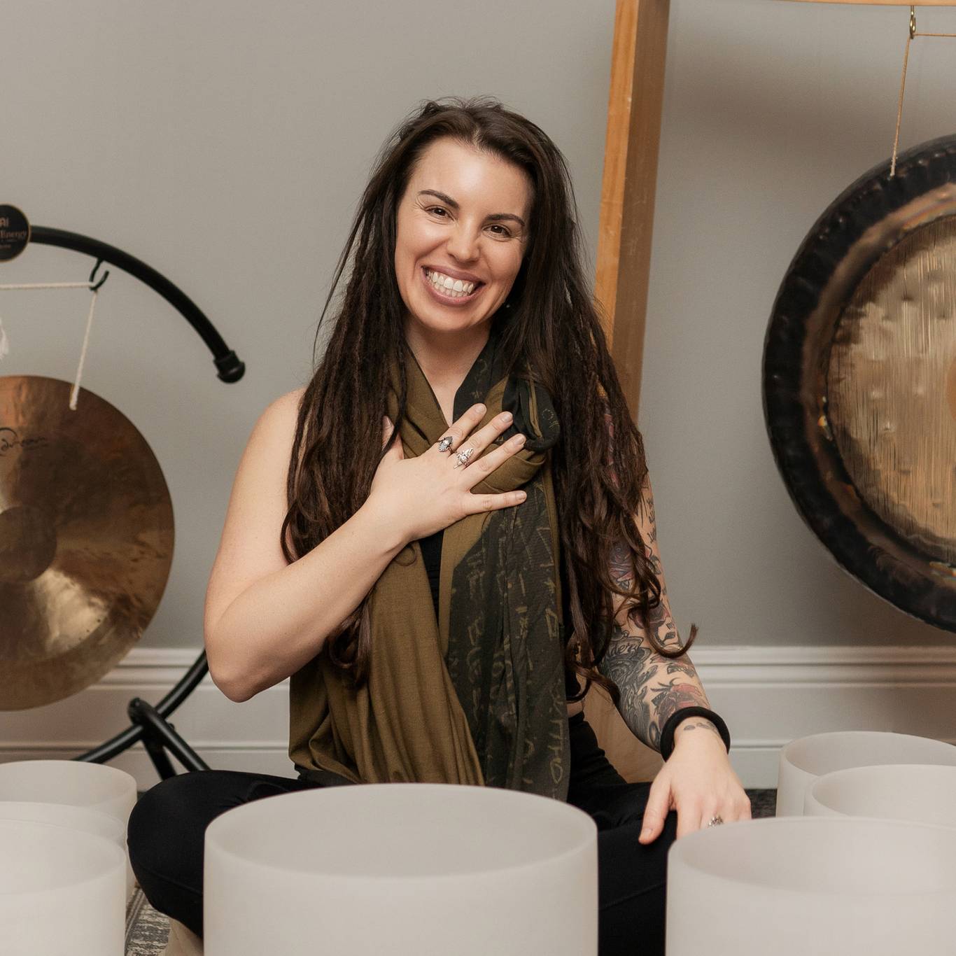 Amanda Borghi, quartz singing bowls