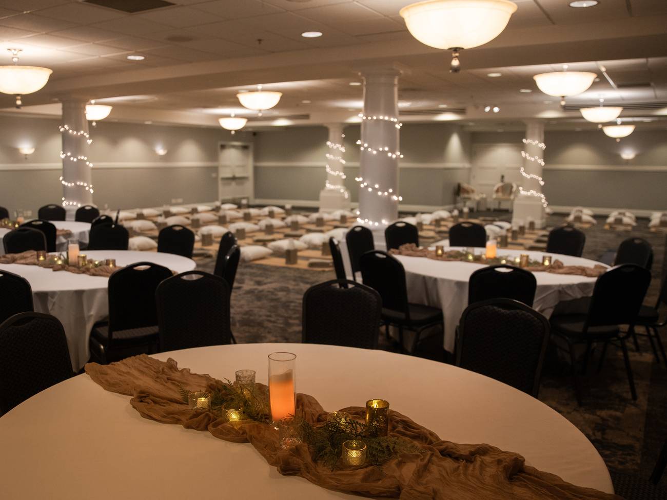 Lunar Renewal Wellness Retreat space tables