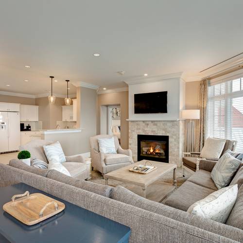 Penthouse living area, Inn at Bay Harbor