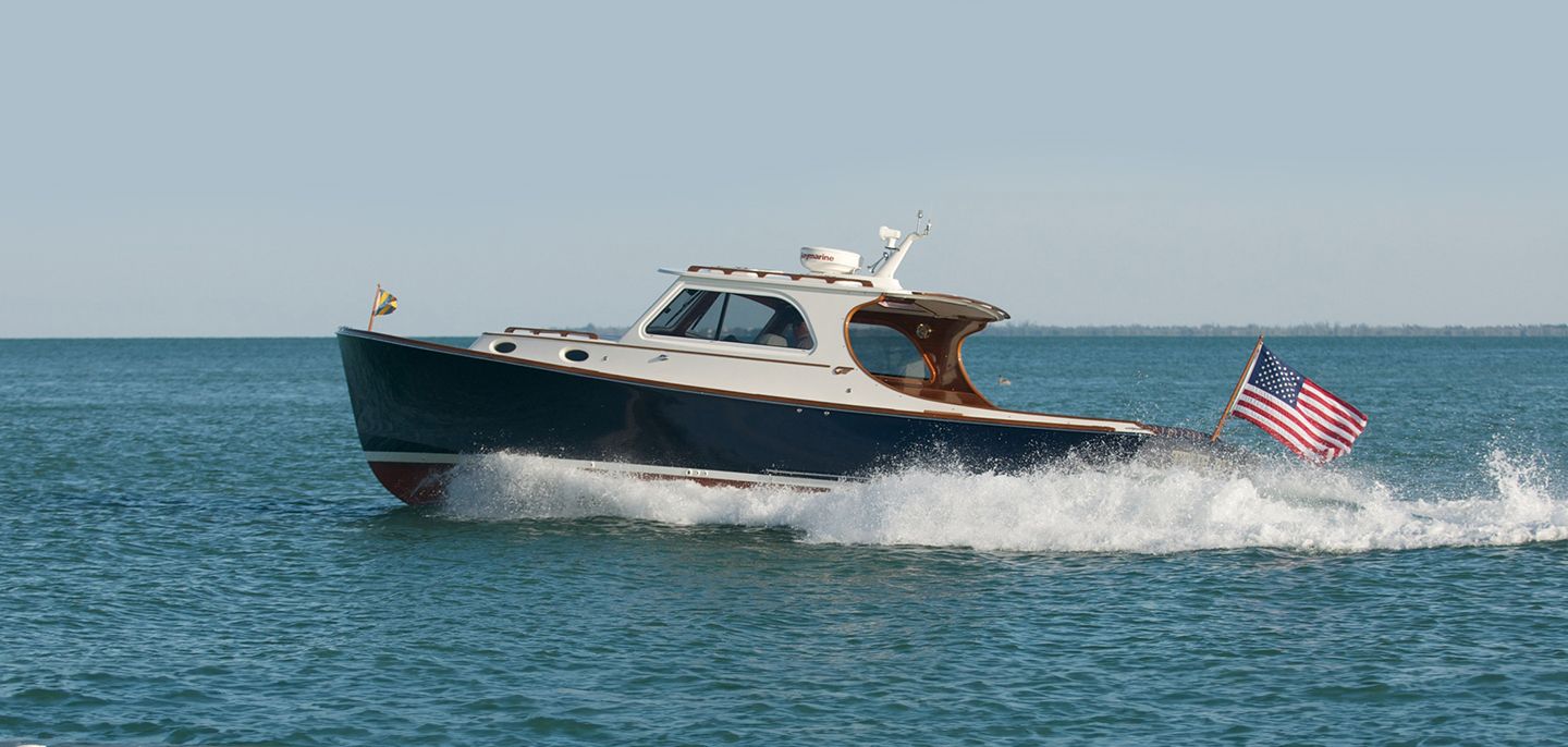 Lake Escapes, Barton & Gray Mariner's Club