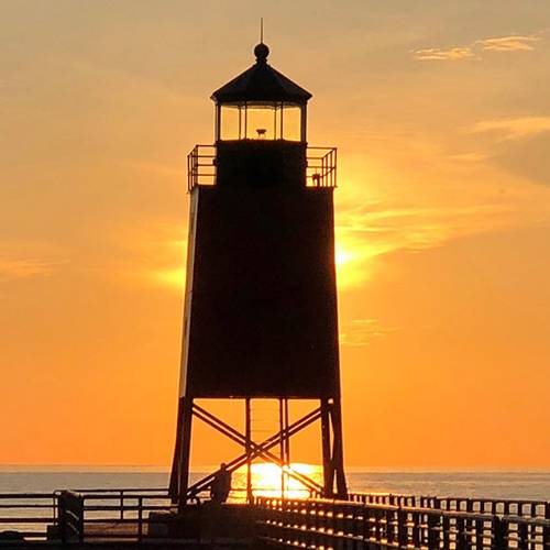 Charlevoix lighthouse, sunset