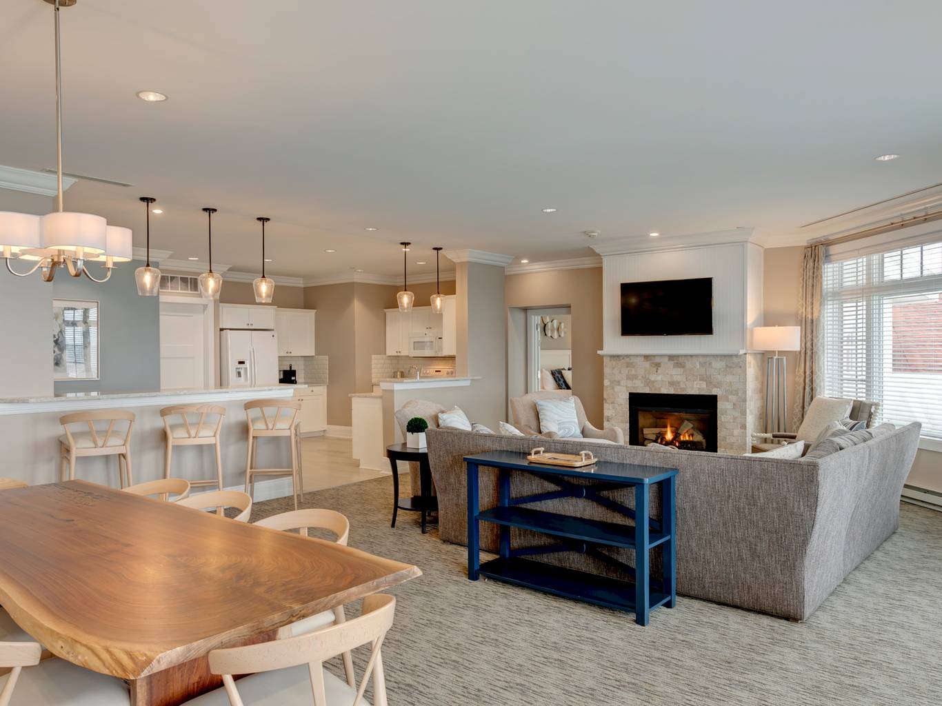 Penthouse living area, Inn at Bay Harbor