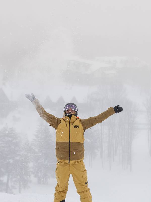 Zoe Kalapos on her snowboard at The Highlands